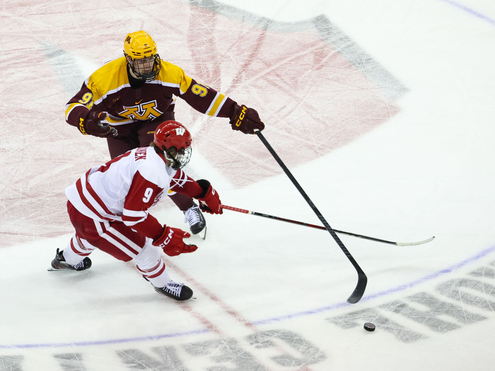 wis-minn-mhc-110824-019.JPG